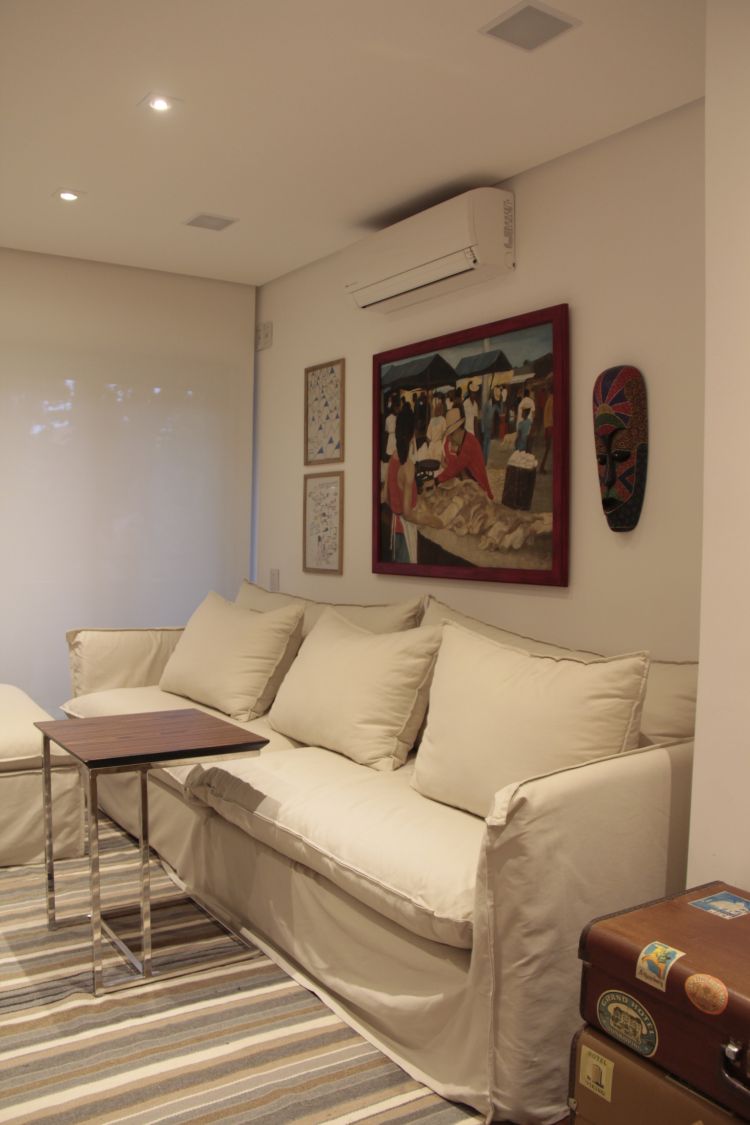 Projeto de arquitetura para reforma de apartamento no Pacaembu, pelo escritório de arquitetura MWARQ, liderado pela arquiteta Marcela Wandenkolk.